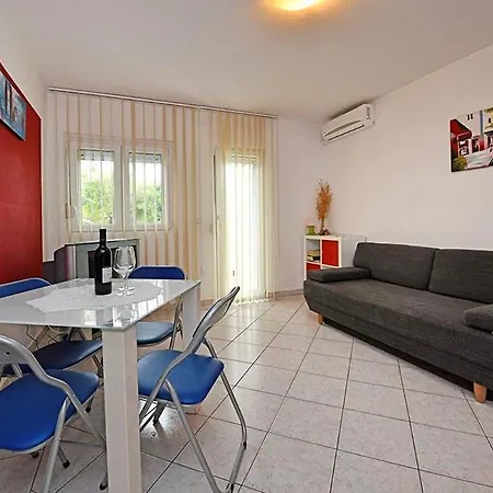 Semesterbostad House Matkovic *